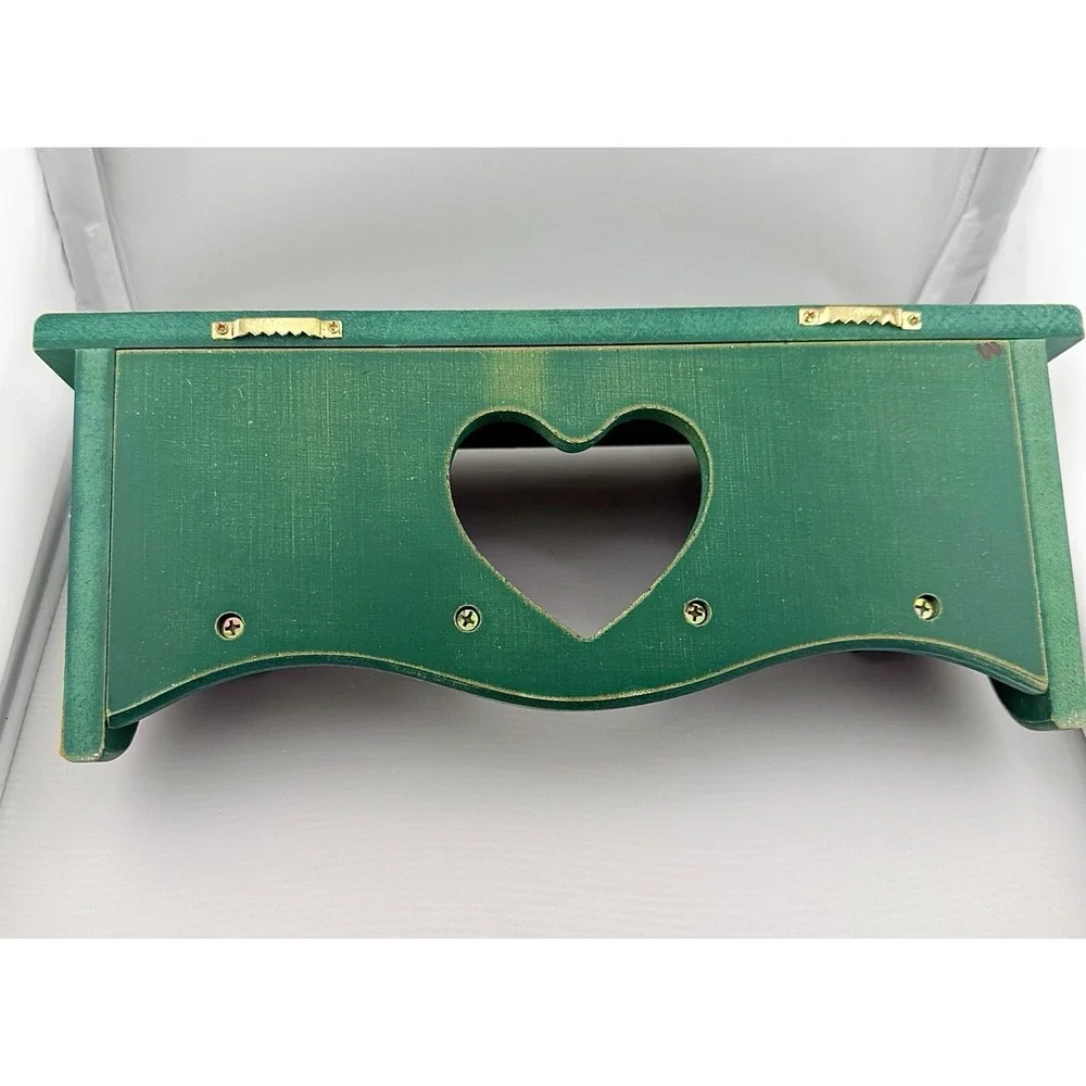 Vintage 1980's Green Wooden Cottagecore Distressed Heart Shelf With 4 Pegs.